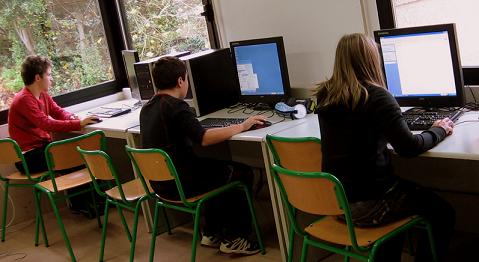 IES Ipintza, Bergara. ESO: aula de  inform&aacute;tica.